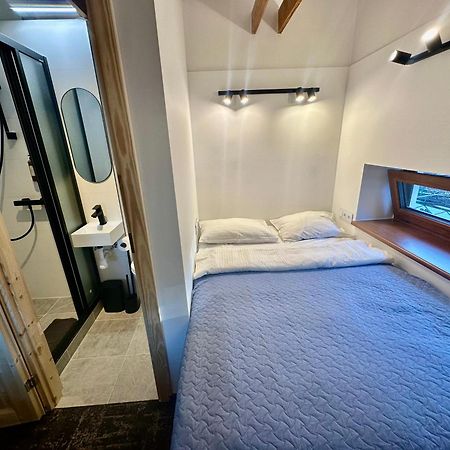 House Of Sun Bed & Breakfast Vilnius Bagian luar foto