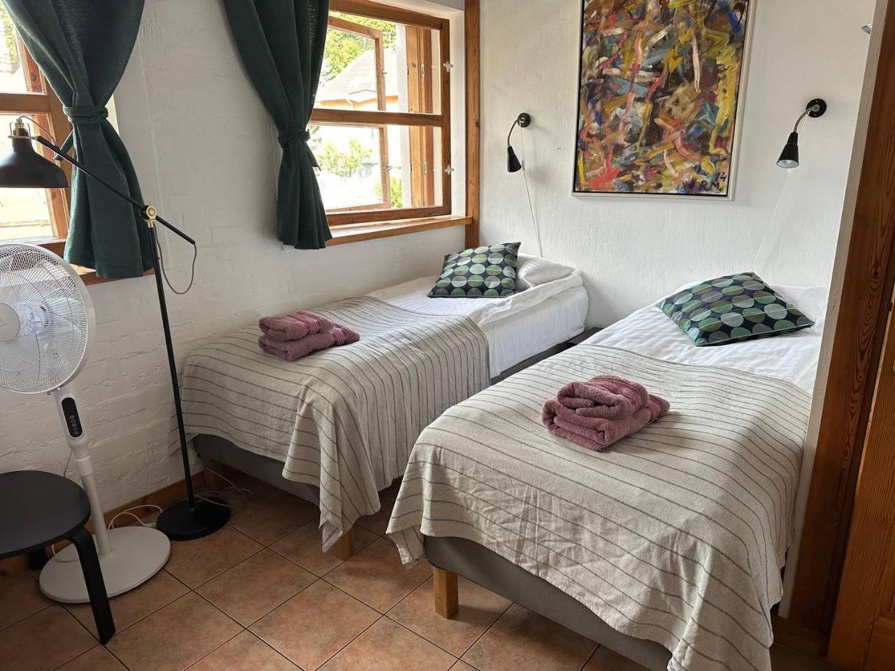 House Of Sun Bed & Breakfast Vilnius Bagian luar foto