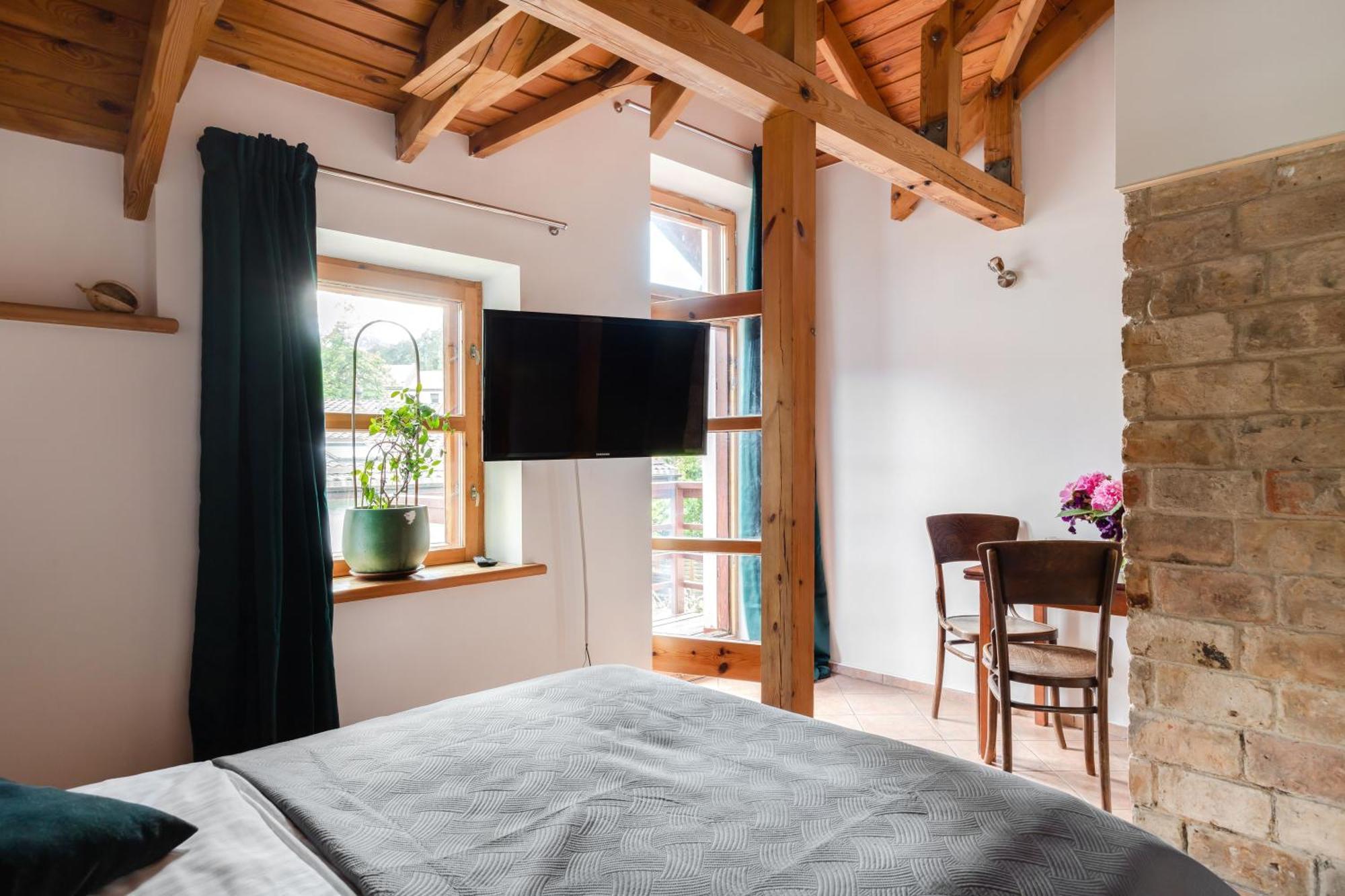 House Of Sun Bed & Breakfast Vilnius Bagian luar foto