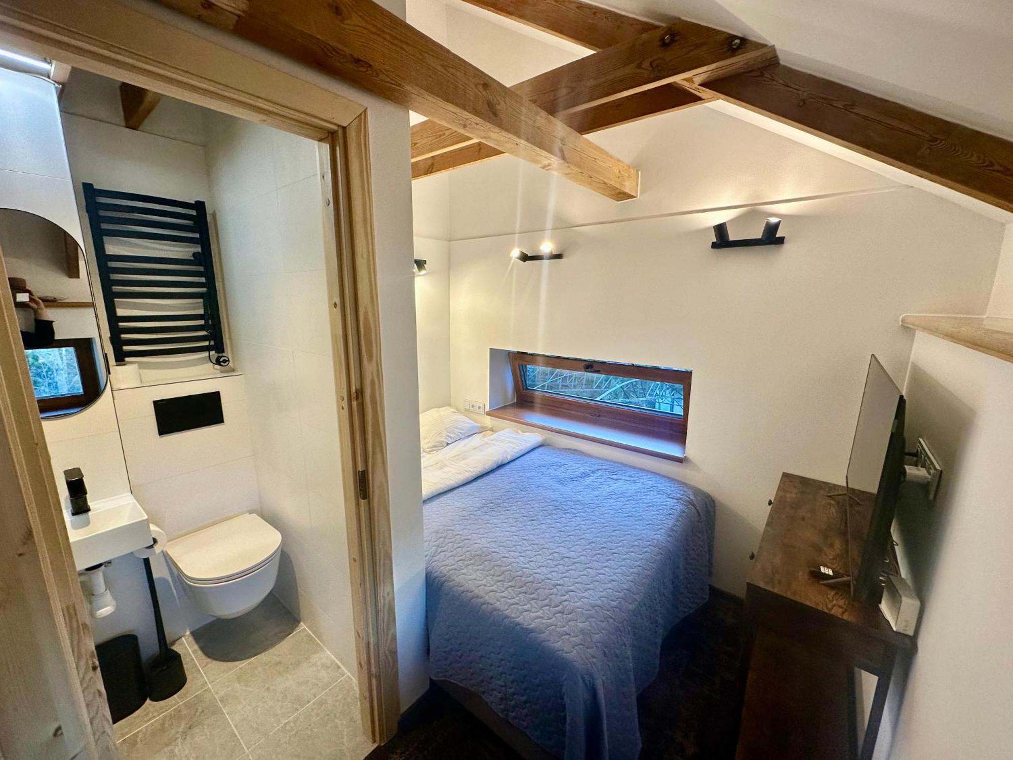 House Of Sun Bed & Breakfast Vilnius Bagian luar foto